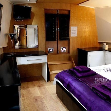 The Joker Boat Hotel Liverpool Zewnętrze zdjęcie