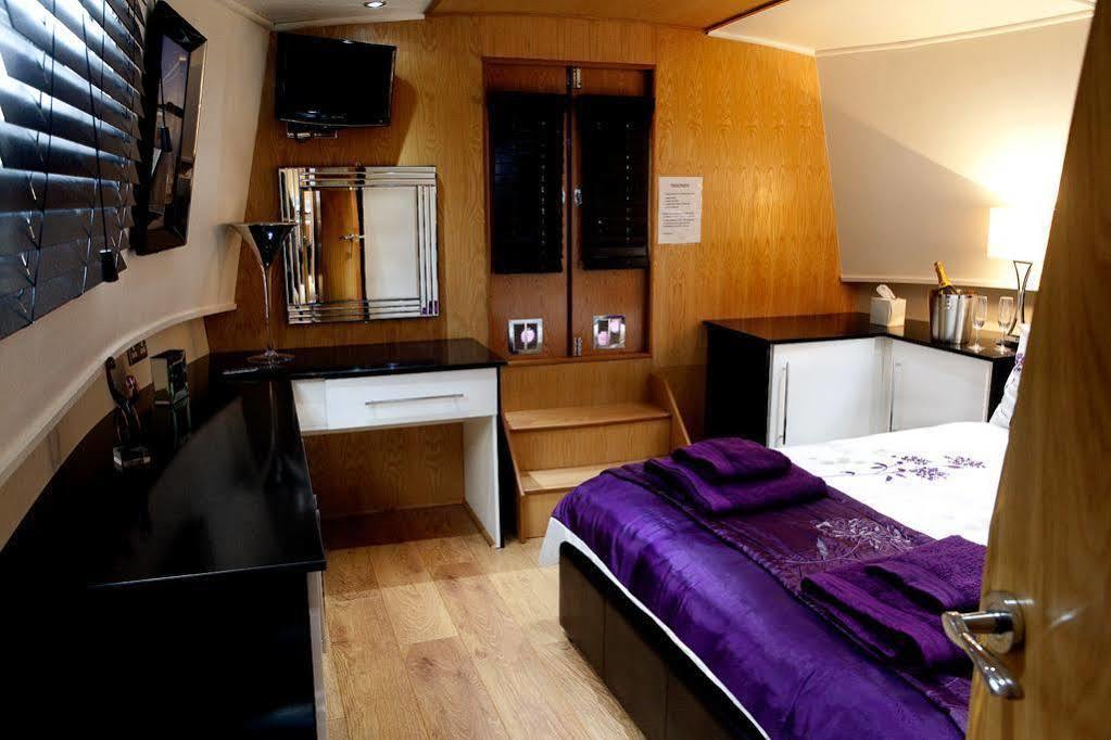 The Joker Boat Hotel Liverpool Zewnętrze zdjęcie